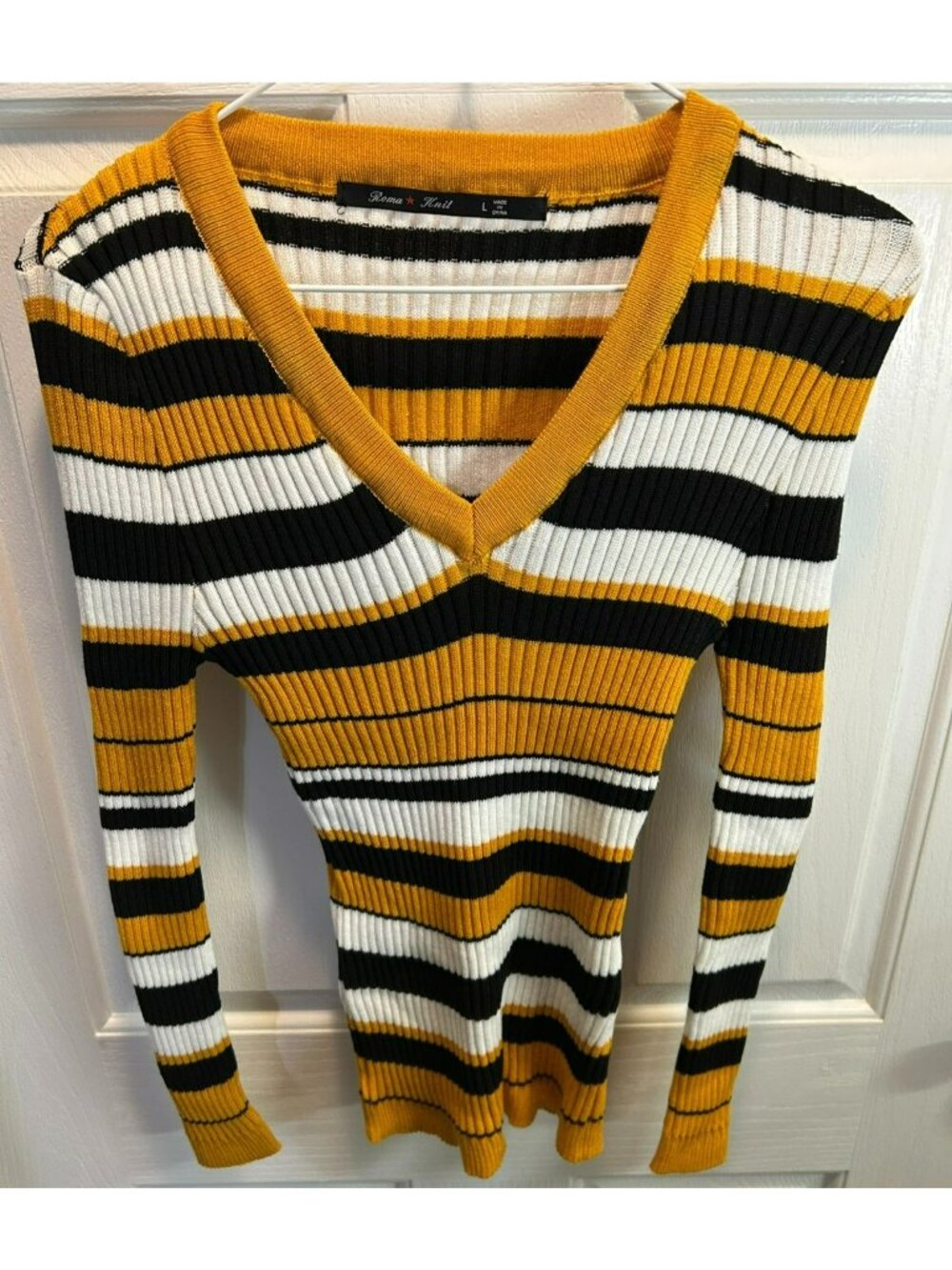 Roma Knit Women’s Petite Yellow Black And White Sweater Top Size Large